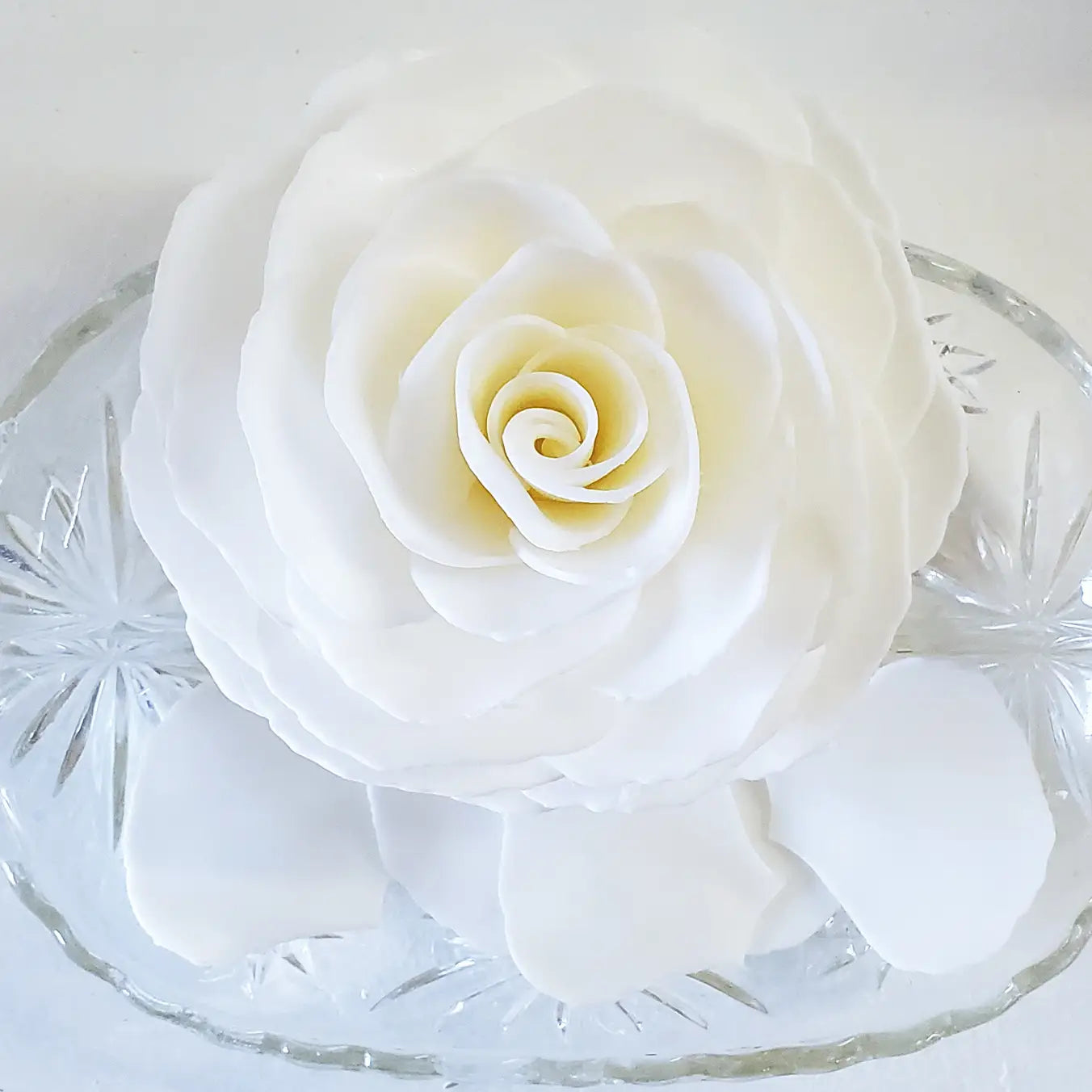 Graceful Day Gardenia Bathing Petal Soap Flower
